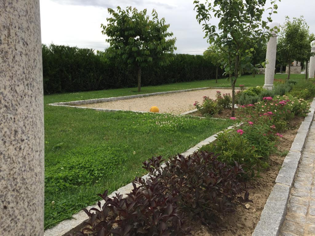 Gites Des Sablons Châtillon-sur-Marne Екстериор снимка